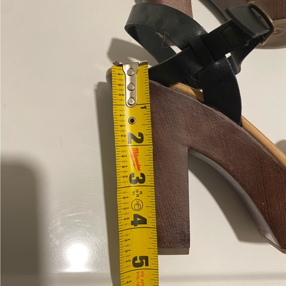 Black Report High Heels Size 8 - Picture 4 of 10